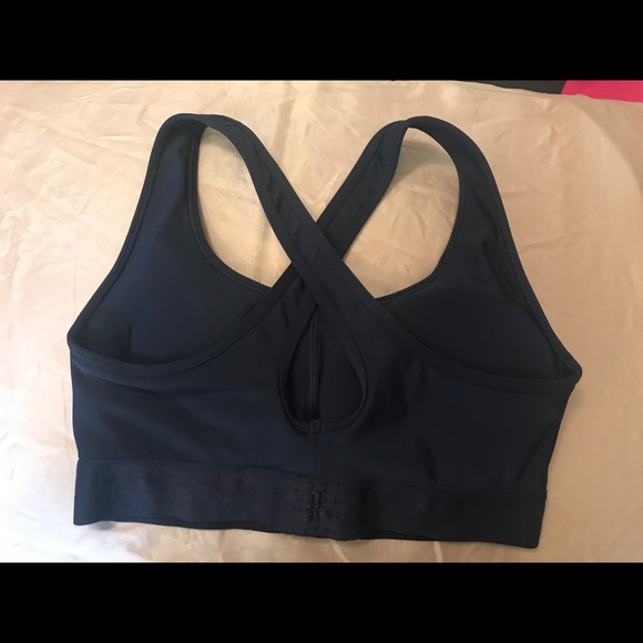 Under Armour Conpression Heat Gear Bra - S/P - Picture 2 of 3